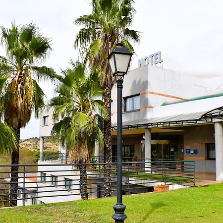 פלאסנסיה Hospedium Hotel Dona Mafalda De Castilla מראה חיצוני תמונה