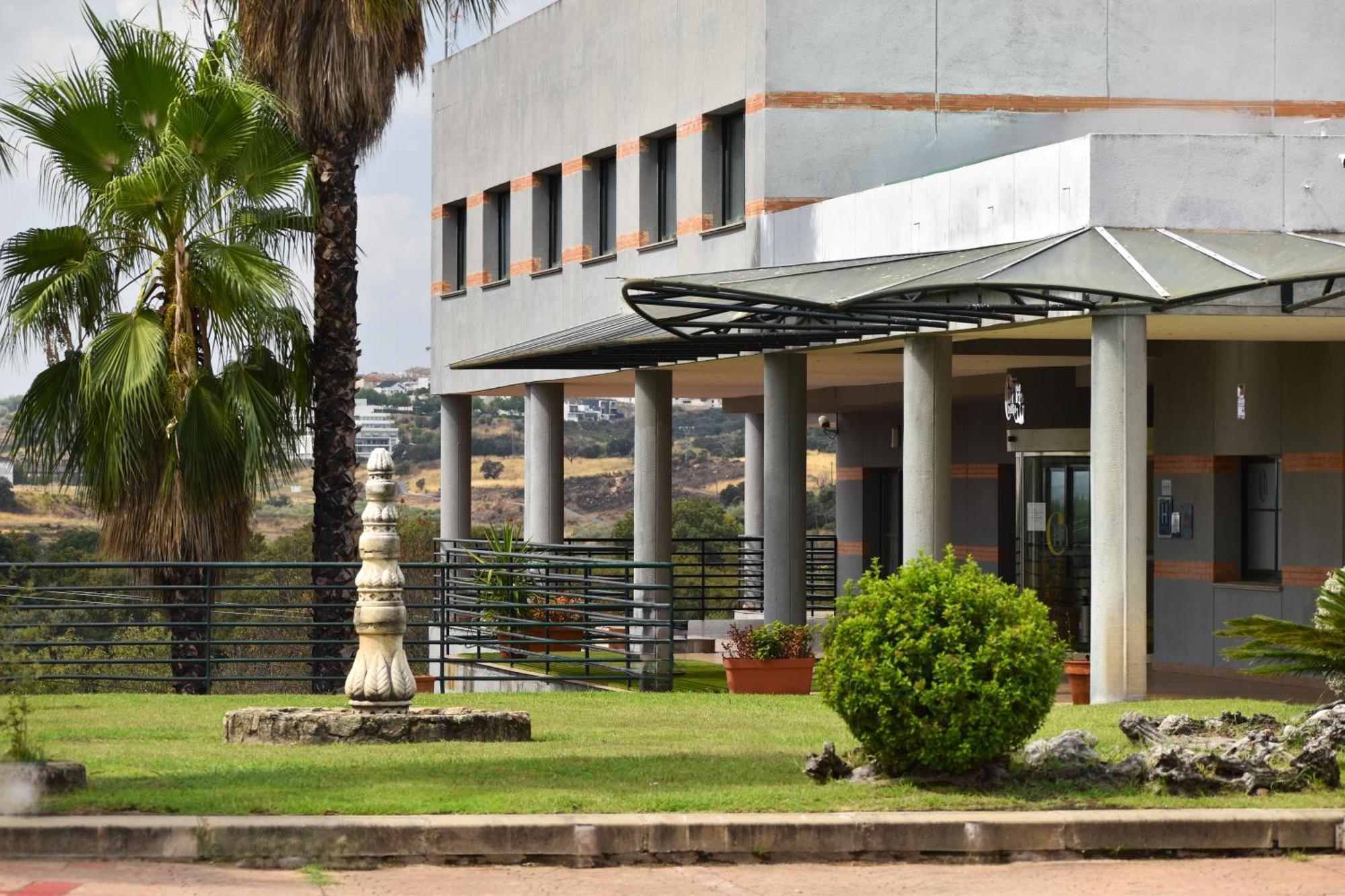 פלאסנסיה Hospedium Hotel Dona Mafalda De Castilla מראה חיצוני תמונה